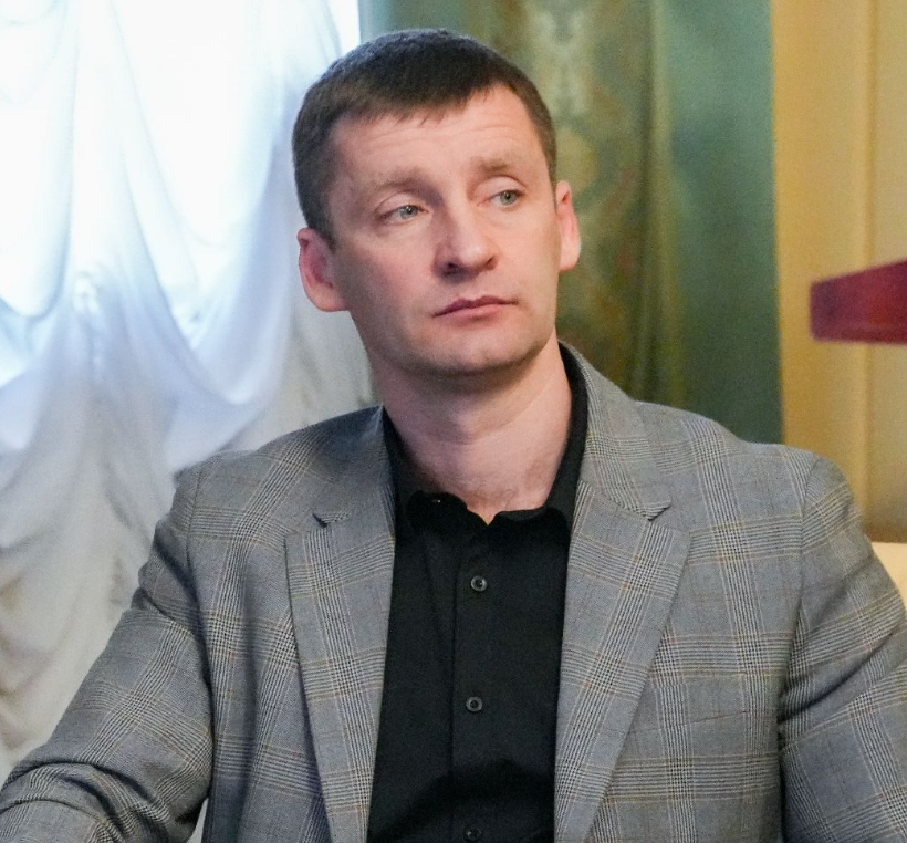 КОЗЛОВЕЦЬ СЕРГІЙ